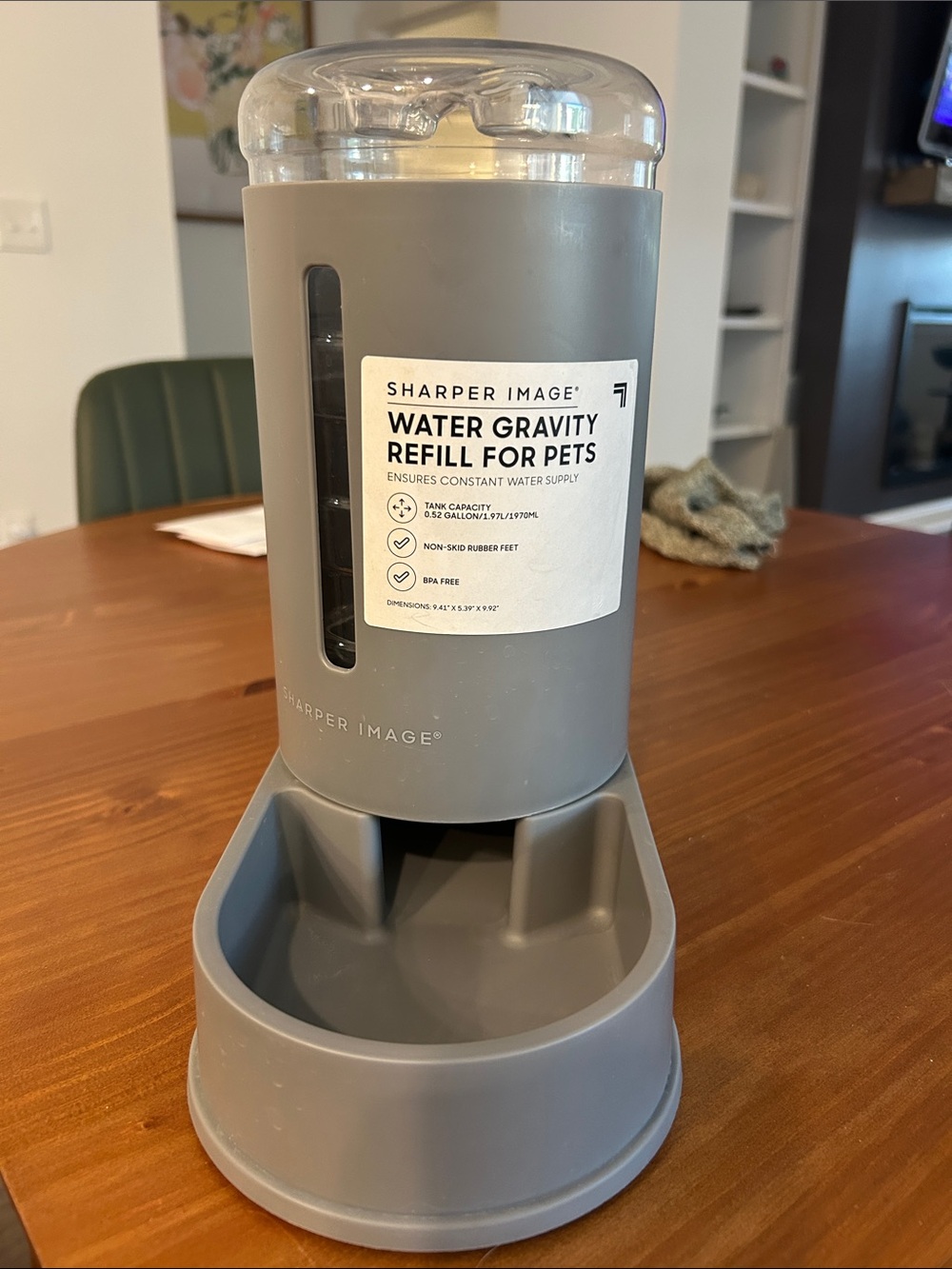 Sharper Image Water Gravity Refill for Pets. Dogs and cats.